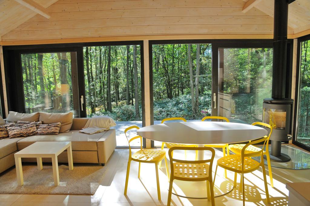 Droles D'Ecureuils Villa Les Nobertins ภายนอก รูปภาพ